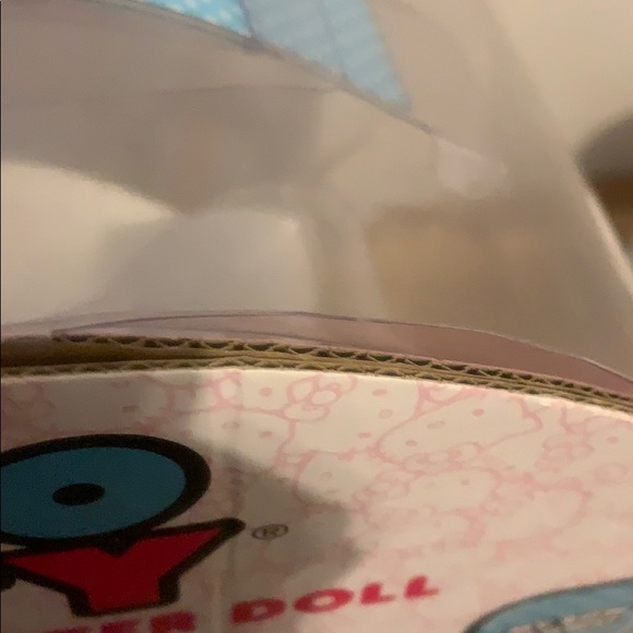 Hello kitty posable doll - Picture 8 of 11